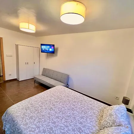 Mt Boutique Y - Adults Only - Apartment Mataro
