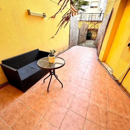 Mt Boutique Y - Adults Only - Apartment Mataro
