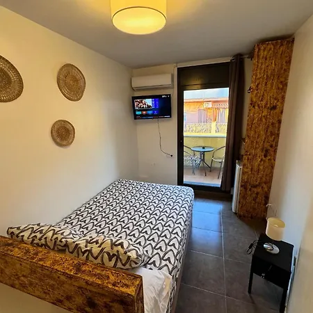 Mt Boutique Y - Adults Only - Apartamento Mataró